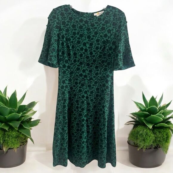 Boden Dress Size 6R Green Velvet Burnout Floral Fit And Flair - Picture 1 of 3